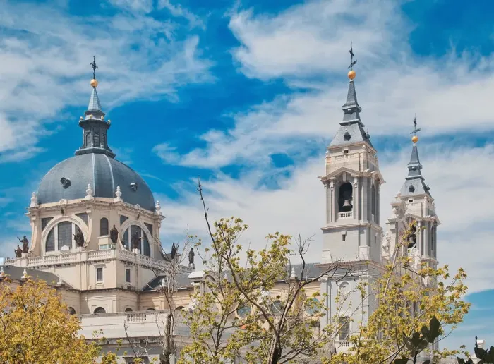 Framed Print : Madrid, Almudena cathedral Framed Print : Madrid, Almudena cathedral