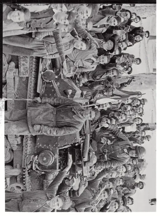 Framed Print : Madrid Citizens Greeting General Franco's Forces Framed Print : Madrid Citizens Greeting General Franco's Forces