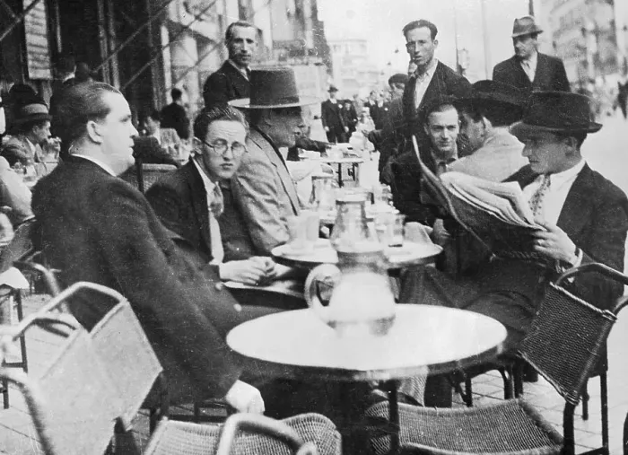 Framed Print : Madrid Patrons Sitting at Outdoors Cafe Framed Print : Madrid Patrons Sitting at Outdoors Cafe