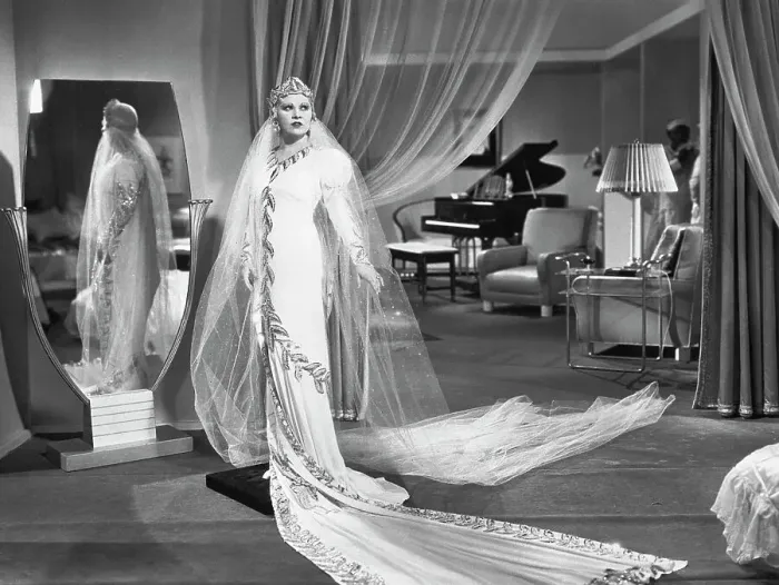 Framed Print : Mae West in Bridal Gown Framed Print : Mae West in Bridal Gown