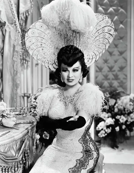 Framed Print : Mae West Starring in Every Day's a Holiday Framed Print : Mae West Starring in Every Day's a Holiday