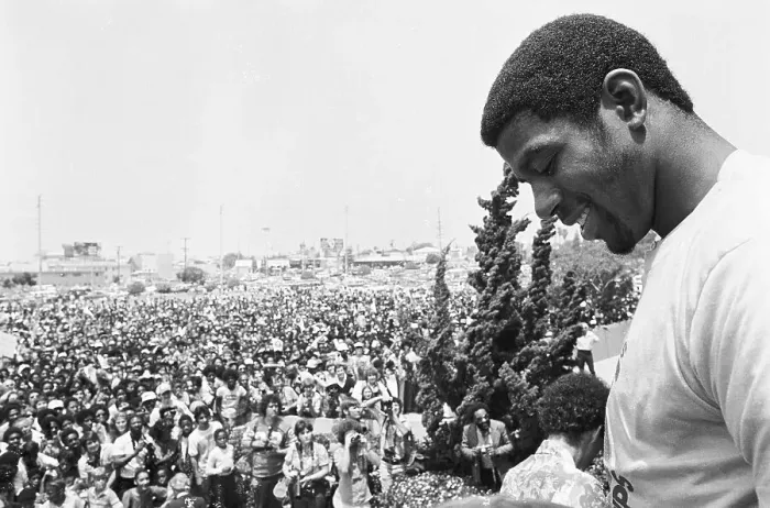 Framed Print : Magic Johnson Standing at Ceremony Framed Print : Magic Johnson Standing at Ceremony