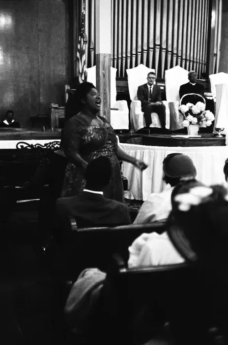 Framed Print : Mahalia Jackson Sings At A Church Service Framed Print : Mahalia Jackson Sings At A Church Service