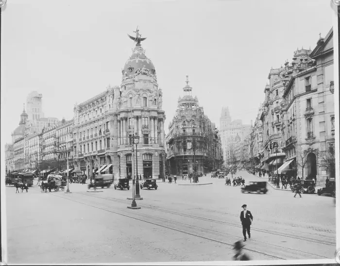 Framed Print : Main Boulevards in Madrid Framed Print : Main Boulevards in Madrid