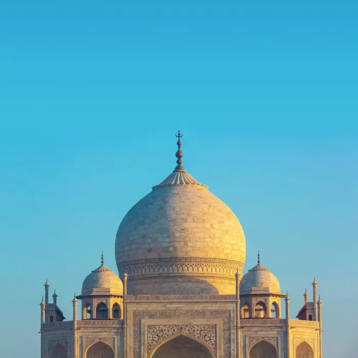 Framed Print : The main building of the Taj Mahal in Agra, India Framed Print : The main building of the Taj Mahal in Agra, India