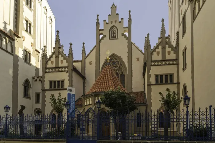Framed Print : Maisel Synagogue in the former Prague Jewish Ghetto, Bohemia, Czech Republic Framed Print : Maisel Synagogue in the former Prague Jewish Ghetto, Bohemia, Czech Republic