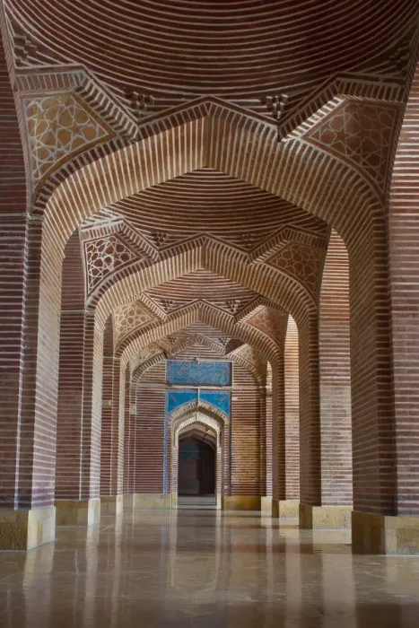 Framed Print : Majestic ShahJahan Masjid Framed Print : Majestic ShahJahan Masjid