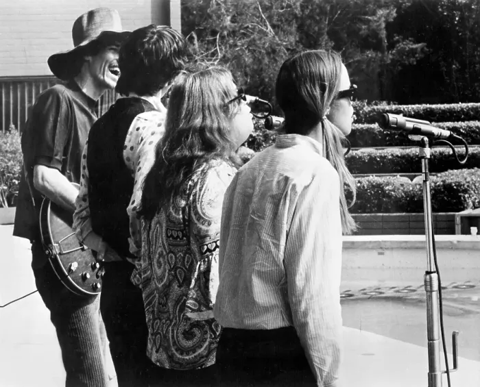 Framed Print : The Mamas And The Papas At The Hollywood Bowl Framed Print : The Mamas And The Papas At The Hollywood Bowl