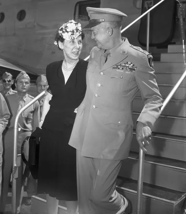 Framed Print : Mamie Eisenhower Greets General Eisenhower at Plane Framed Print : Mamie Eisenhower Greets General Eisenhower at Plane