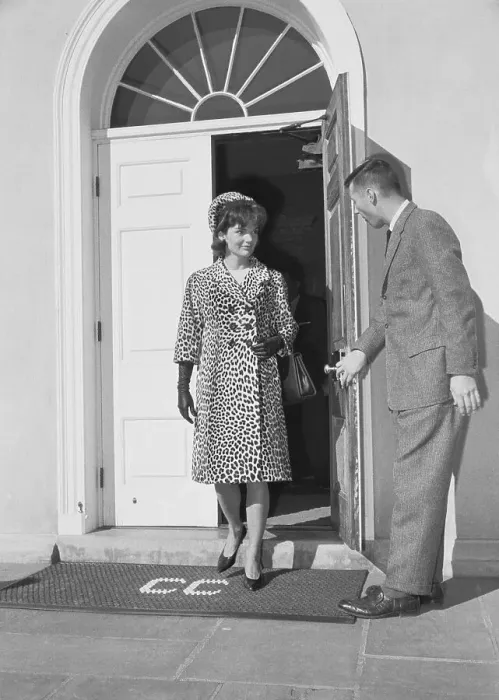 Framed Print : Man Holding Door for Mrs. Jacqueline Kennedy Framed Print : Man Holding Door for Mrs. Jacqueline Kennedy