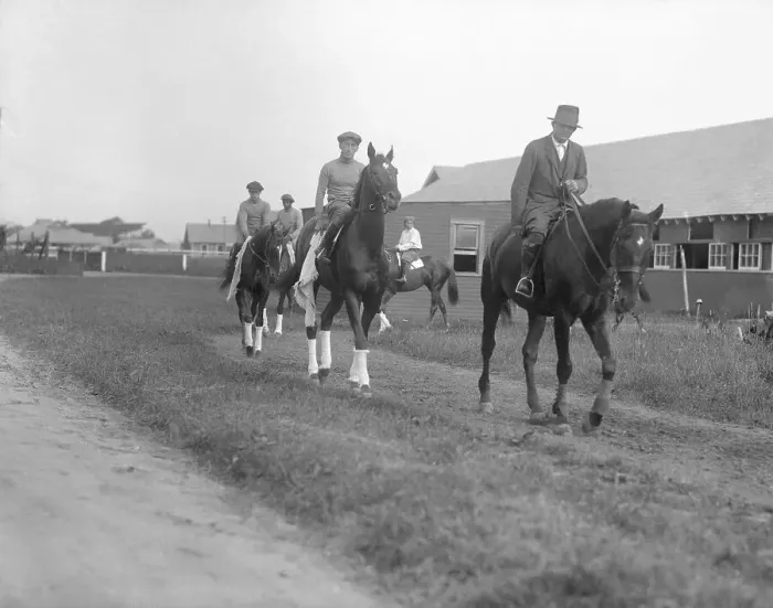Framed Print : Man O War with Others Going to Work Out Framed Print : Man O War with Others Going to Work Out