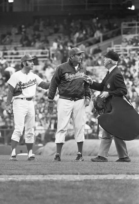 Framed Print : Manager Ted Williams Argues with Umpire During Baseball Game Framed Print : Manager Ted Williams Argues with Umpire During Baseball Game