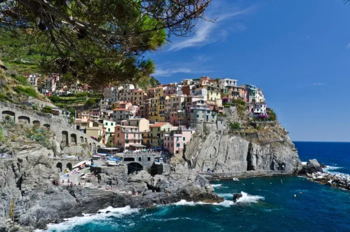 Framed Print : Manarola, Cinque Terre - Italy