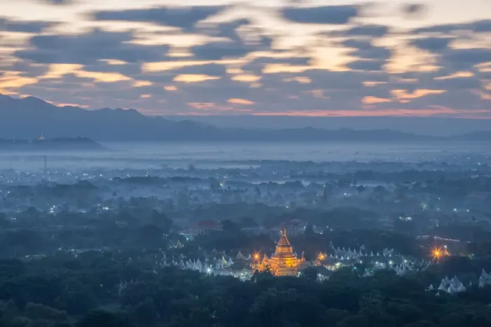 Framed Print : Mandalay Hill before sunrise, Myanmar Framed Print : Mandalay Hill before sunrise, Myanmar