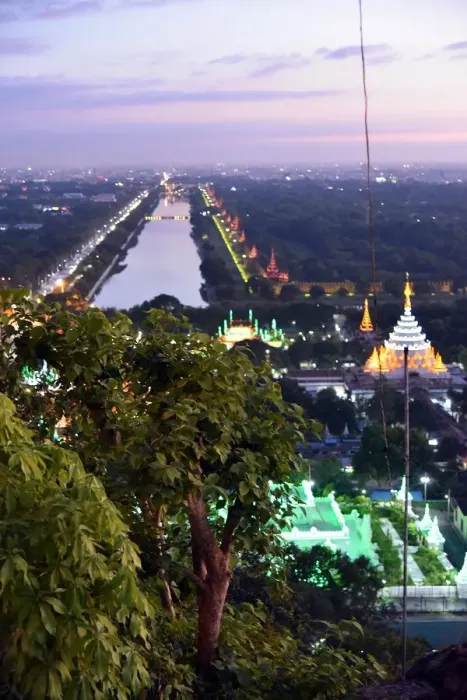 Framed Print : Mandalay by night Framed Print : Mandalay by night