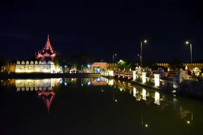 Framed Print : Mandalay touristic place Myanmar Framed Print : Mandalay touristic place Myanmar