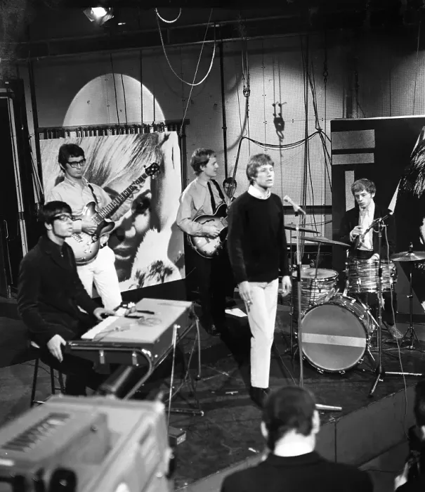 Framed Print : Manfred Mann Framed Print : Manfred Mann