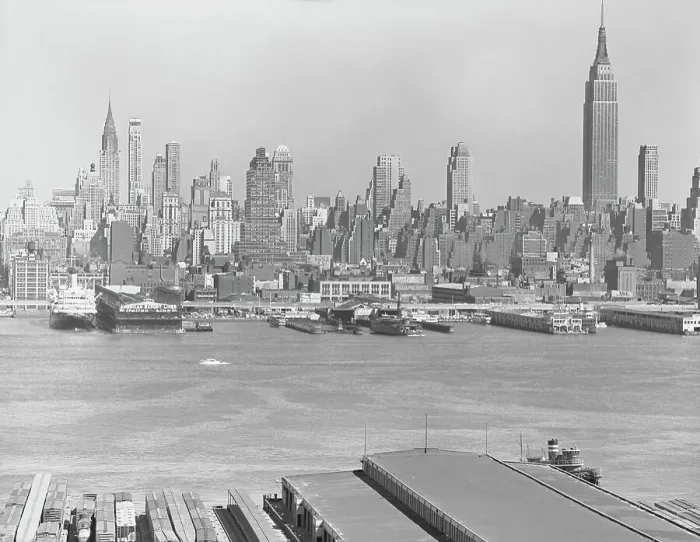 Framed Print : Manhattan Site from New Jersey Framed Print : Manhattan Site from New Jersey