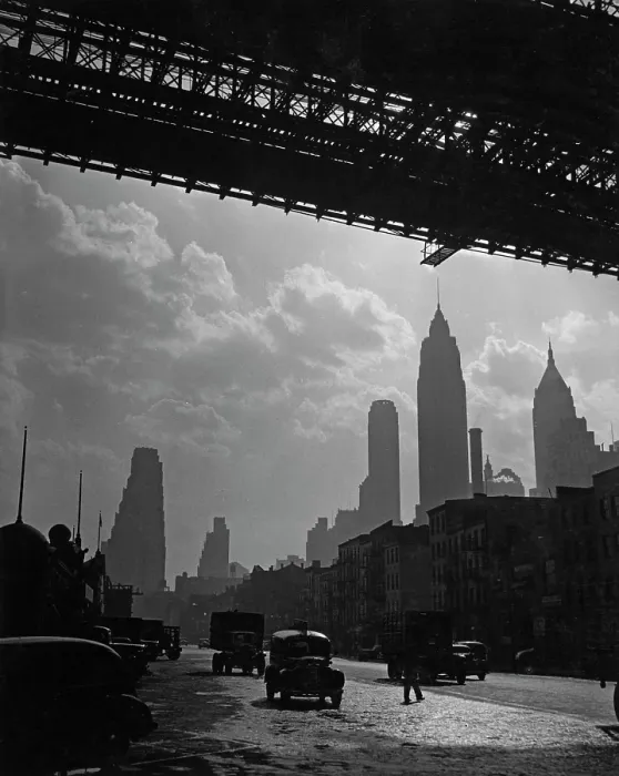 Framed Print : Manhattan Skyline At Dusk Framed Print : Manhattan Skyline At Dusk