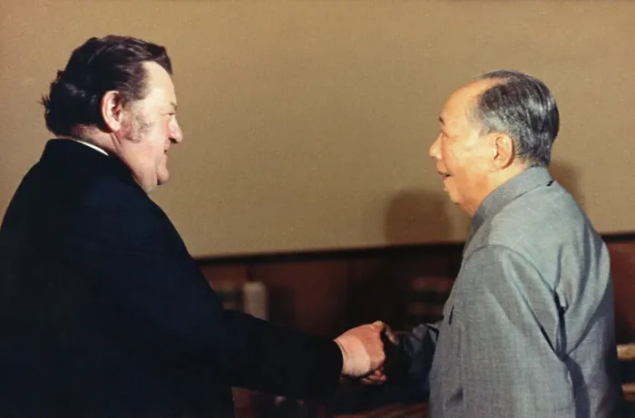 Framed Print : Mao Tse-Tung and Franz-Josef Strauss Shaking Hands Framed Print : Mao Tse-Tung and Franz-Josef Strauss Shaking Hands