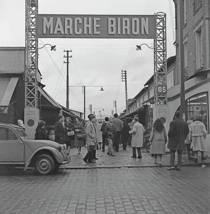 Framed Print : Marché Biron Framed Print : Marché Biron