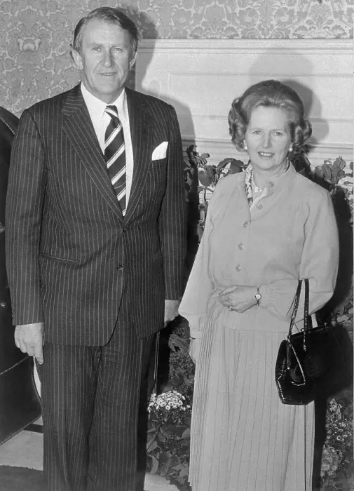Framed Print : Margaret Thatcher and Malcolm Fraser