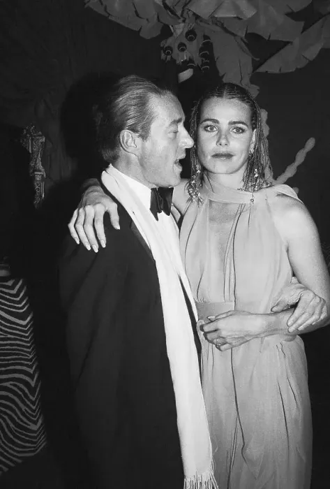 Framed Print : Margaux Hemingway with Roy Halston Framed Print : Margaux Hemingway with Roy Halston