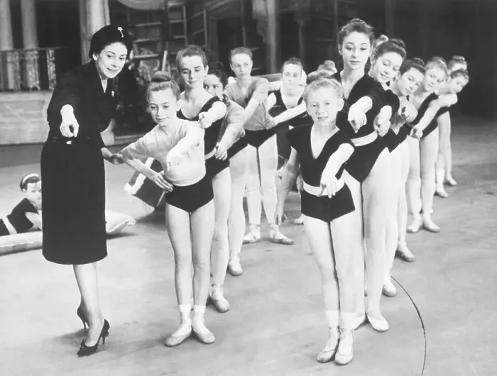 Framed Print : Margot Fonteyn Teaching Ballet Class