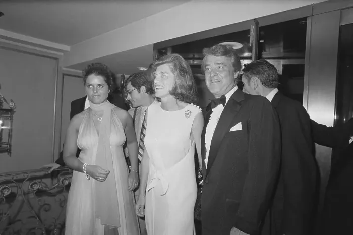Framed Print : Maria Shriver Posing with Her Mother and Father Framed Print : Maria Shriver Posing with Her Mother and Father