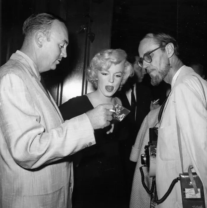 Framed Print : Marilyn & Earl