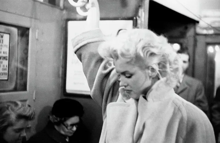 Framed Print : Marilyn In Grand Central Station Framed Print : Marilyn In Grand Central Station