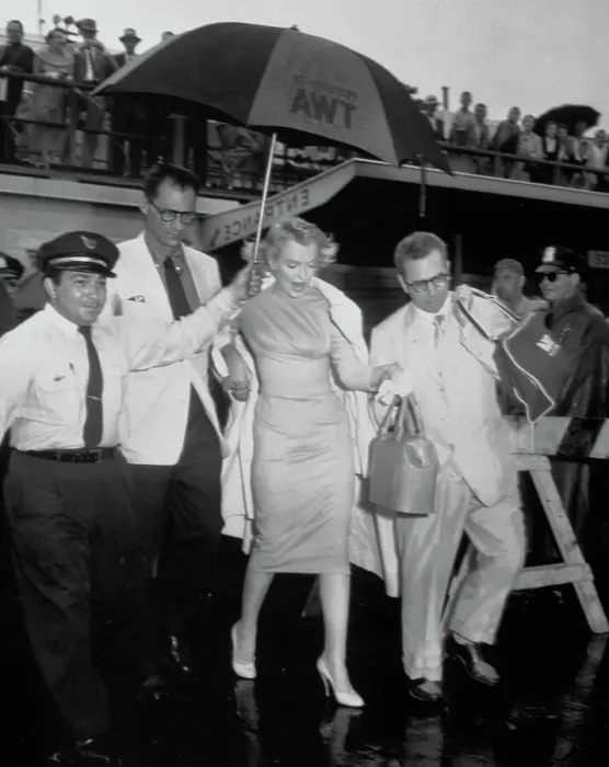 Framed Print : Marilyn Monroe and Arthur Miller