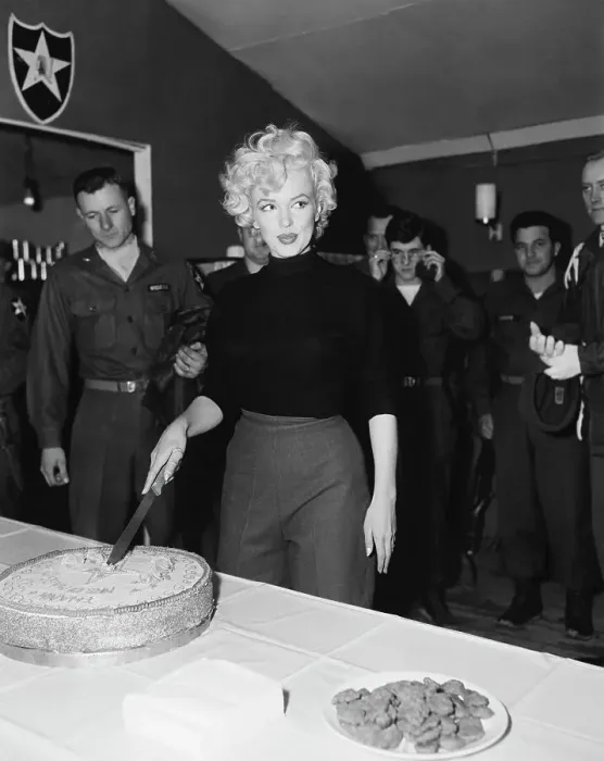 Framed Print : Marilyn Monroe Cutting Cake with Soldiers Framed Print : Marilyn Monroe Cutting Cake with Soldiers