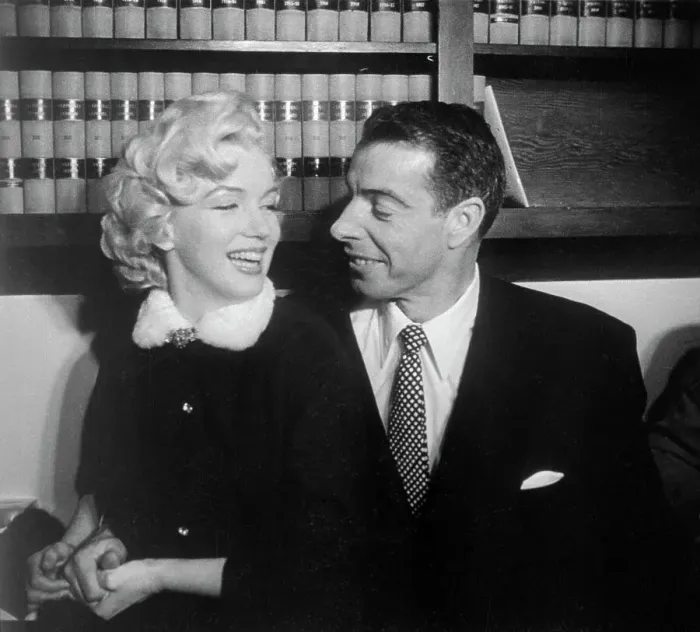 Framed Print : Marilyn Monroe and Joe DiMaggio Smiling Framed Print : Marilyn Monroe and Joe DiMaggio Smiling