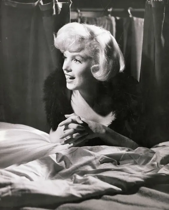 Framed Print : Marilyn Monroe in Some Like it Hot