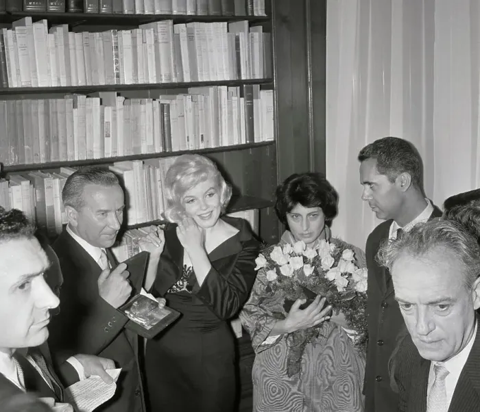 Framed Print : Marilyn Monroe Receives Award Framed Print : Marilyn Monroe Receives Award