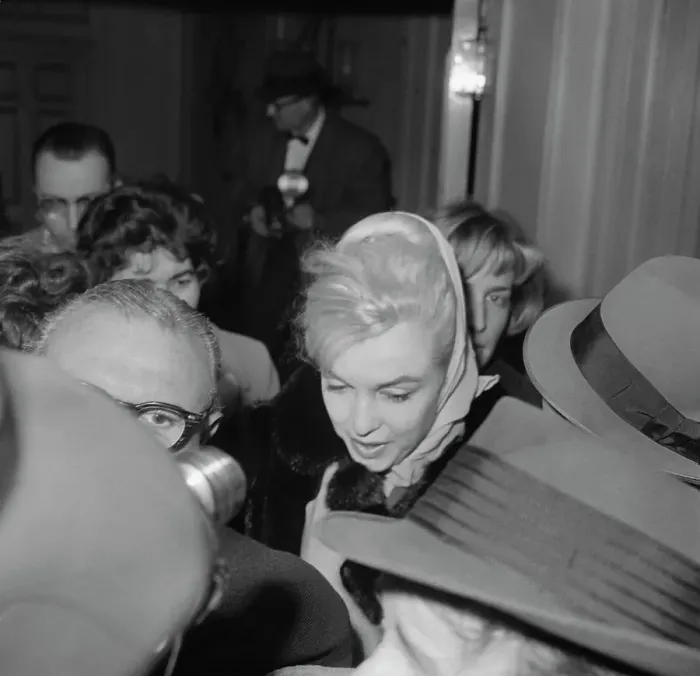 Framed Print : Marilyn Monroe Surrounded by The Press Framed Print : Marilyn Monroe Surrounded by The Press