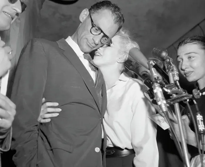 Framed Print : Marilyn Monroe Whispering to Arthur Miller Framed Print : Marilyn Monroe Whispering to Arthur Miller