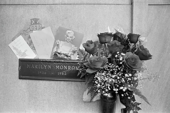 Framed Print : Marilyn Monroe's Crypt Framed Print : Marilyn Monroe's Crypt