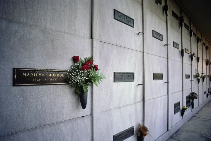 Framed Print : Marilyn Monroe's Crypt, Westwood, L.A Framed Print : Marilyn Monroe's Crypt, Westwood, L.A