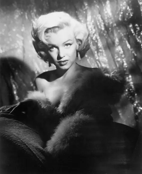 Framed Print : Marilyn Portrait Framed Print : Marilyn Portrait