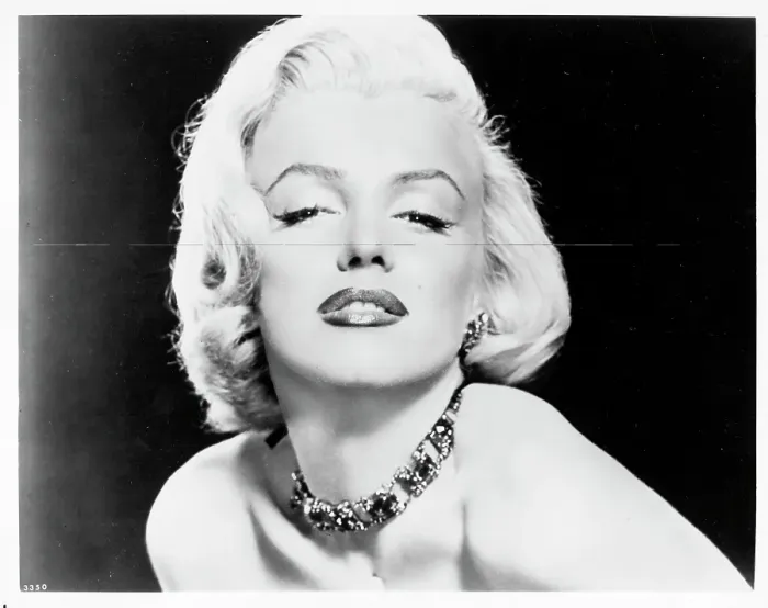 Framed Print : Marilyn Portrait Framed Print : Marilyn Portrait