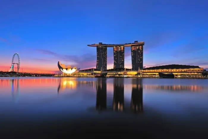 Framed Print : Marina Bay Sand and Singapore Flyer Framed Print : Marina Bay Sand and Singapore Flyer
