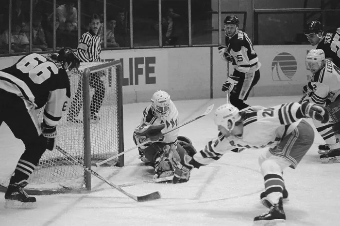 Framed Print : Mario Lemieux in Scoring Action