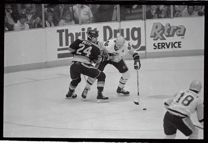 Framed Print : Mario Lemieux Taking Opportunity for a Score Framed Print : Mario Lemieux Taking Opportunity for a Score