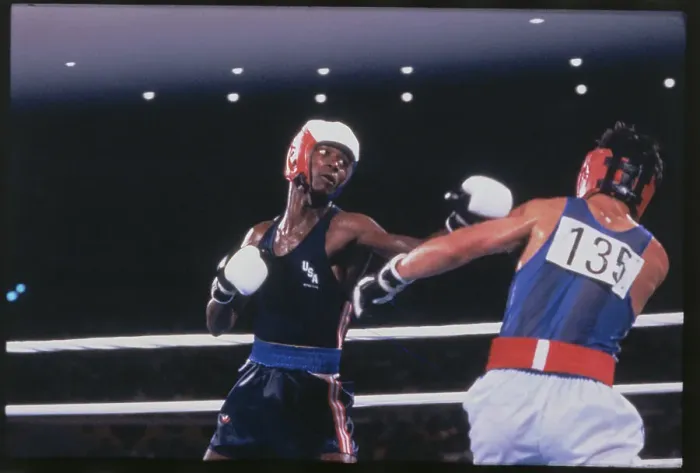 Framed Print : Mark Breland and Luciano Bruno Fighting Framed Print : Mark Breland and Luciano Bruno Fighting