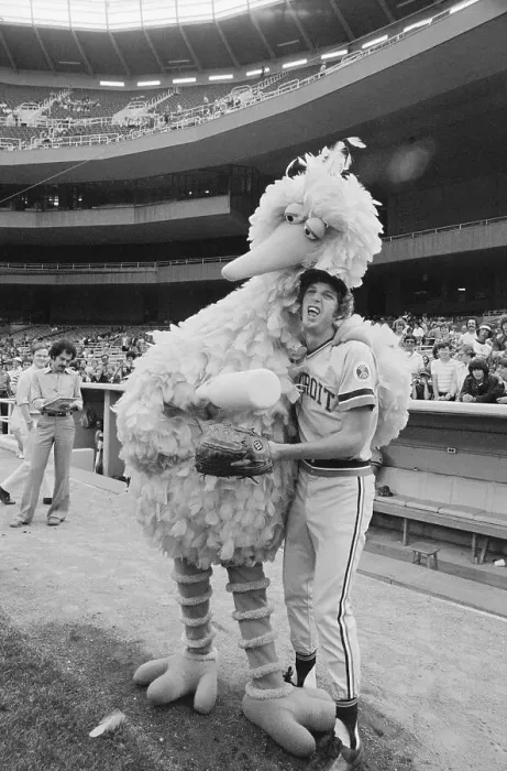 Framed Print : Mark Fidrych with Sesame Street's Big Bird