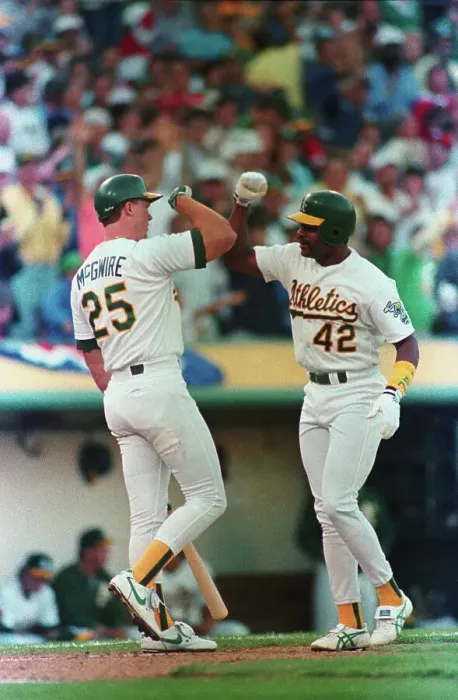 Framed Print : Mark McGwire Congratulating Dave Henderson Framed Print : Mark McGwire Congratulating Dave Henderson