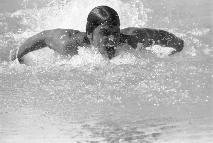 Framed Print : Mark Spits in Swimming Action Framed Print : Mark Spits in Swimming Action