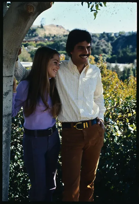 Framed Print : Mark Spitz with Fiancee Susan Weiner Framed Print : Mark Spitz with Fiancee Susan Weiner
